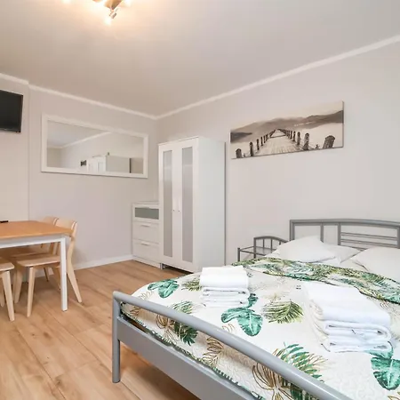 Willa Ltc Apartments Orlowo Homestay